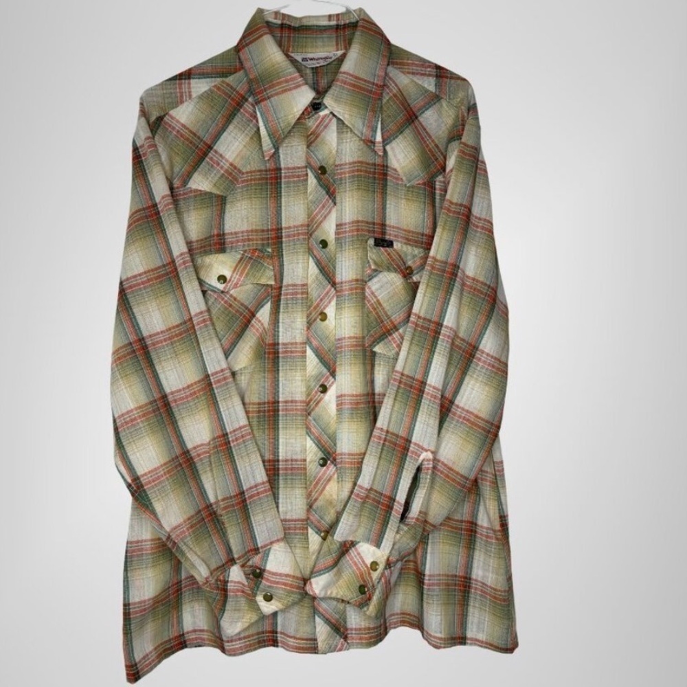 Vintage pearl snap Wrangler Plaid Shirt in Orange Green and Tan size large